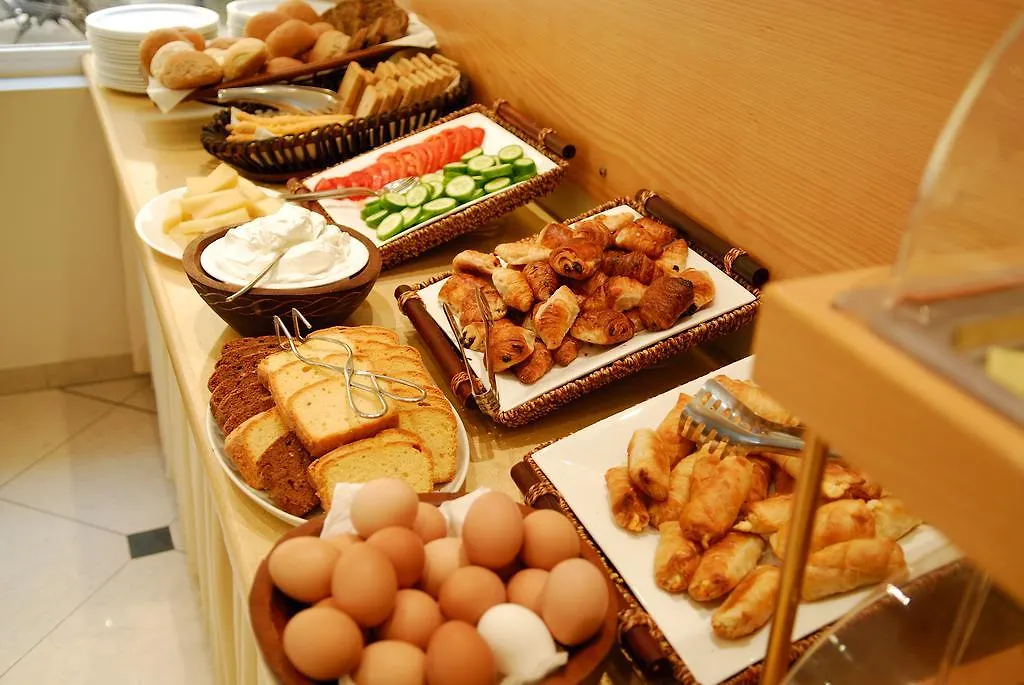 Kastro Hotel Heraklion  3*, Heraklion (Crete)
